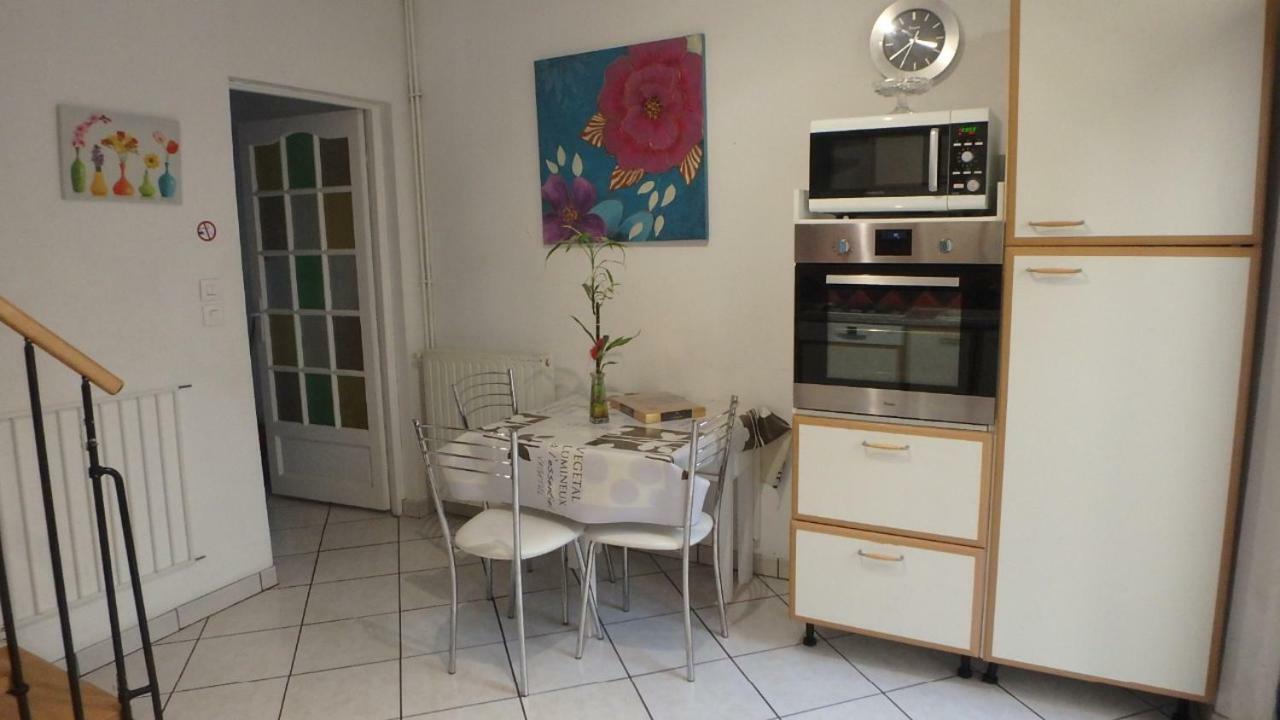 Gite Voltaire Sotteville-les-Rouen Bagian luar foto